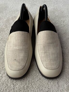 Trotters Two-Tone Slip-On Loafers in Cream, Linen & Leather
